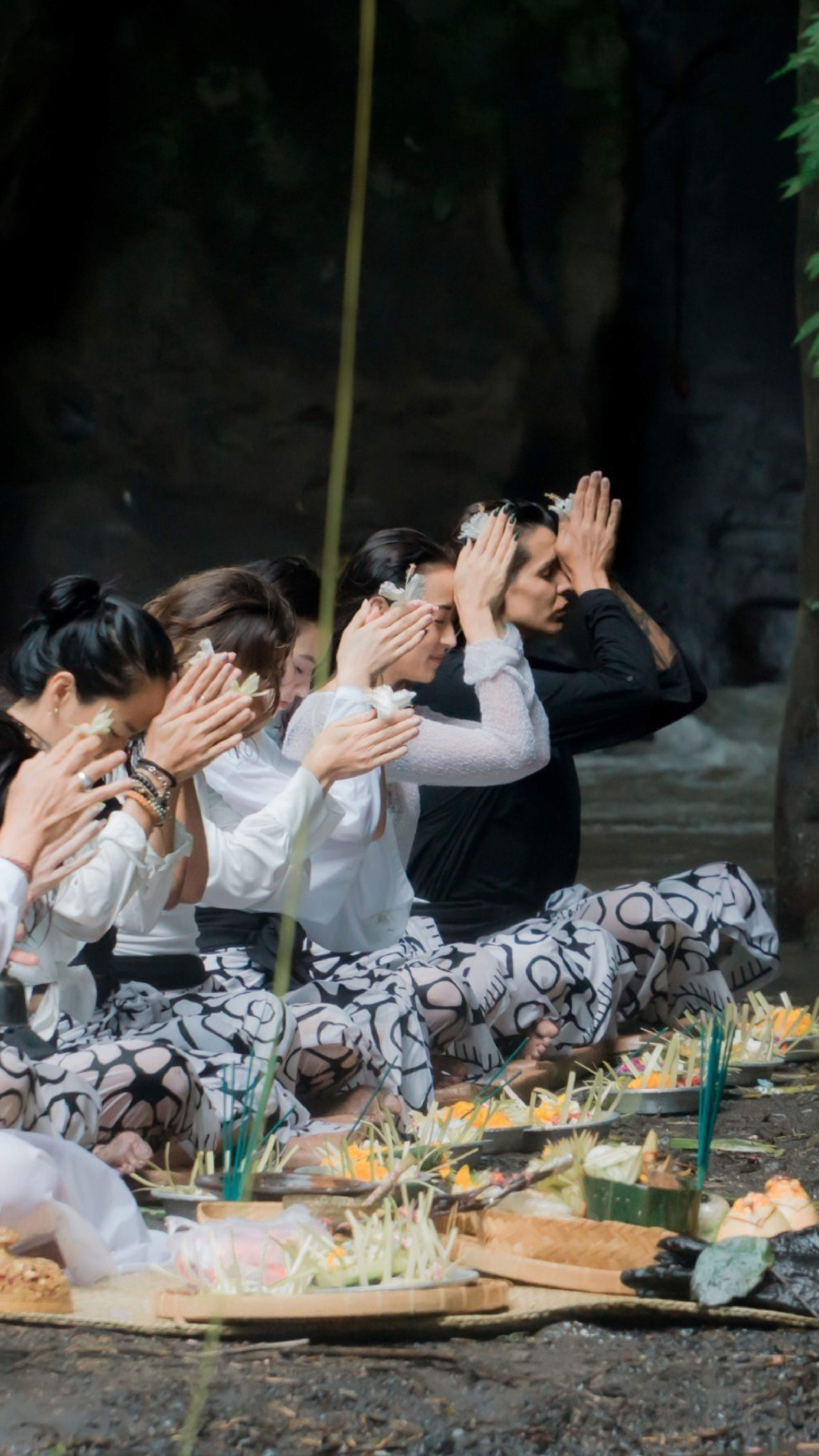 Cultural Immersive_750x1333.jpg